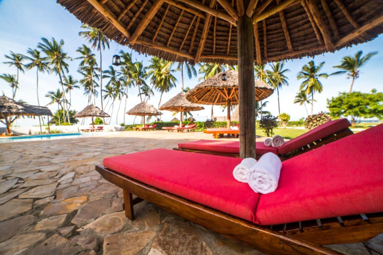 Antonio Beach Tree House Hotel & Spa Uroa Esterno foto