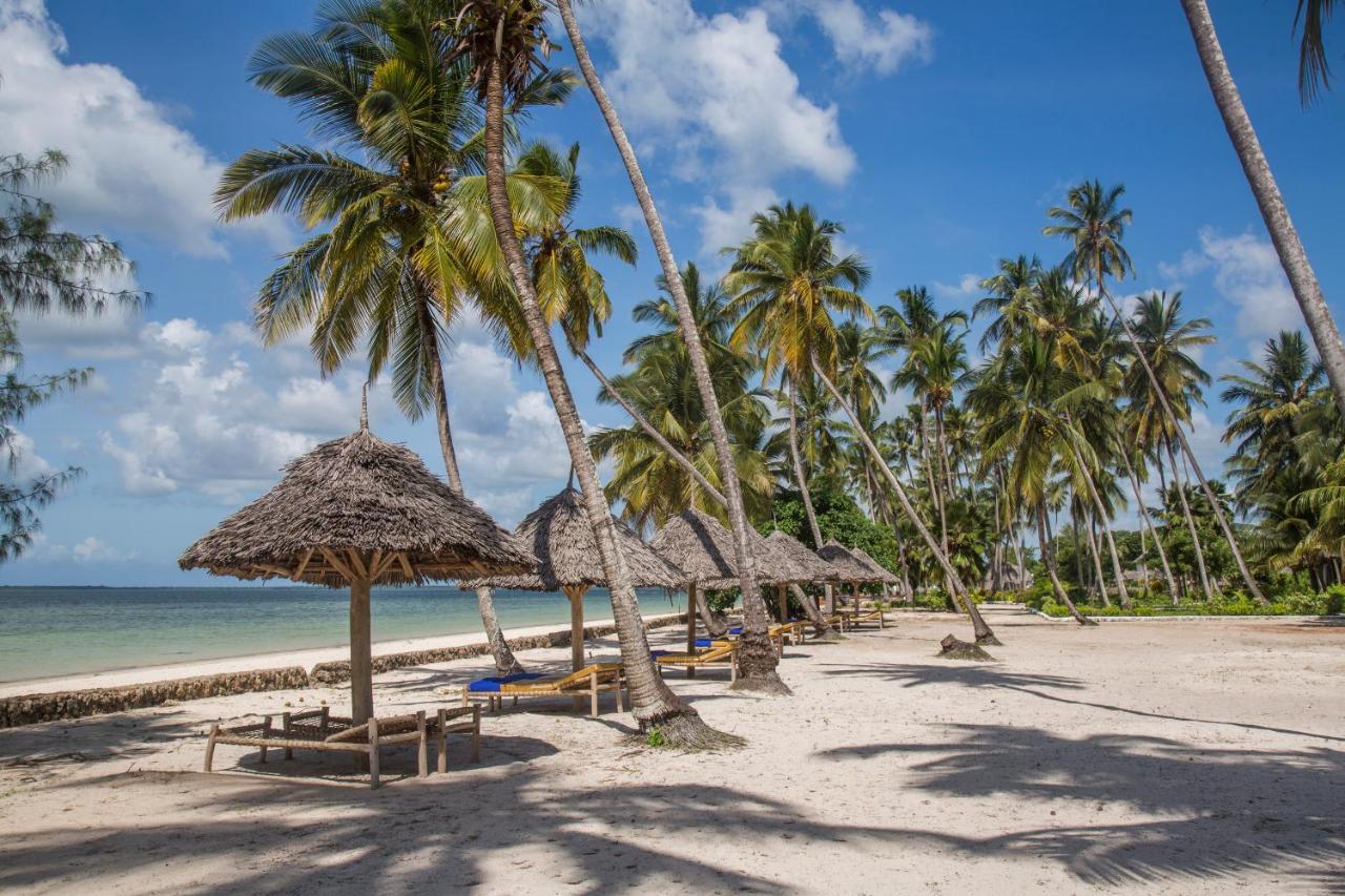 Antonio Beach Tree House Hotel & Spa Uroa Esterno foto